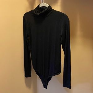 Pea in the pod bodysuit black